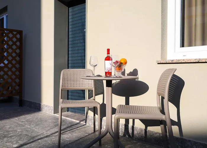 Tritea Apartment Golem (Tirana)